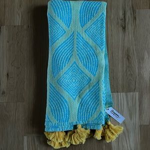 Simpuna Beach and Bath Towel, Throw, Blanket NWT